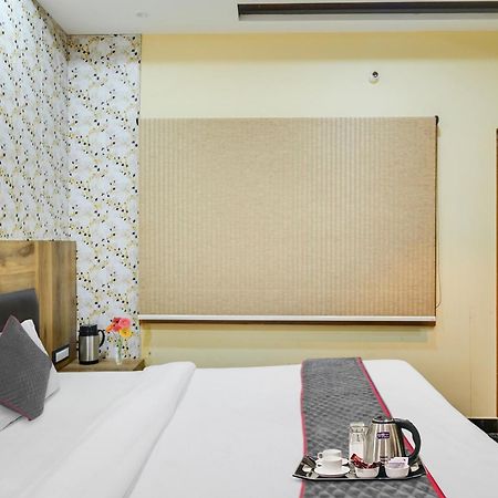Townhouse Oak Hotel Ar Ganges Premium Varanasi Dış mekan fotoğraf